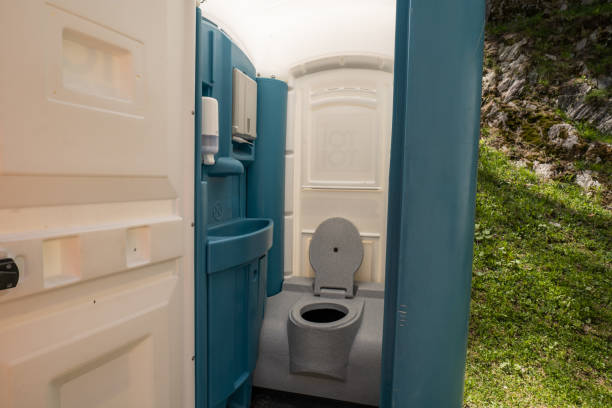 Portable Toilet Options We Offer in Fort Washington, MD